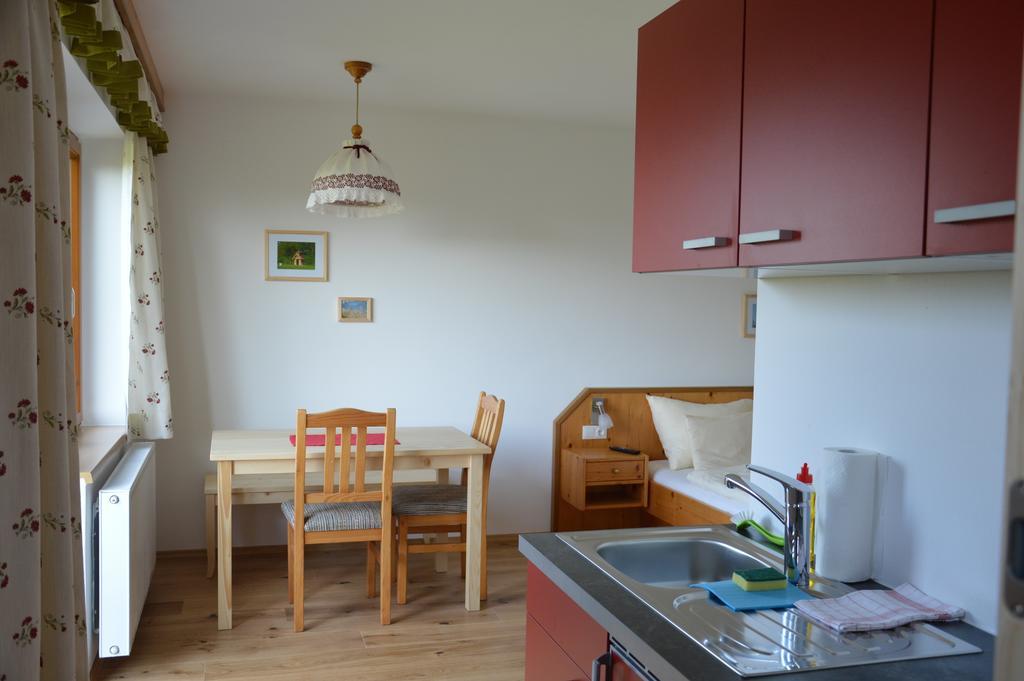Apartamento Biobauernhof Wolf-Hof Pressbaum Habitación foto